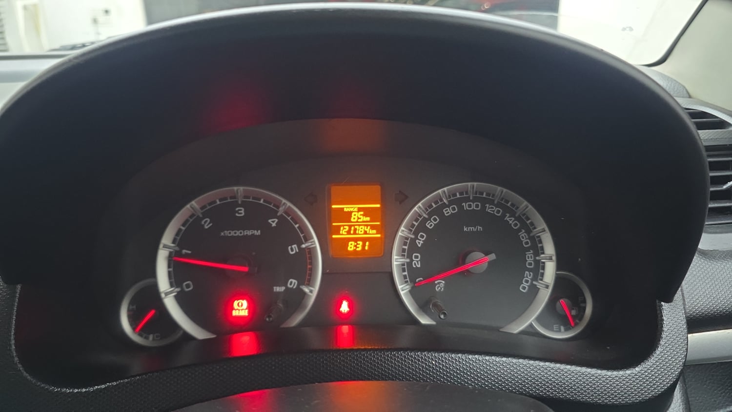 Used 2012 Maruti Suzuki Swift VDi Diesel Manual interior CLUSTERMETER VIEW