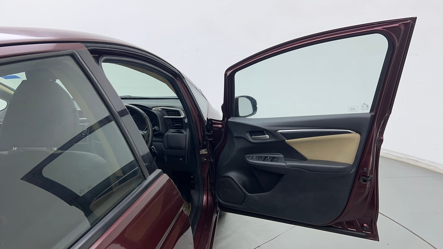Used 2016 Honda Jazz V AT Petrol Petrol Automatic interior RIGHT FRONT DOOR OPEN VIEW