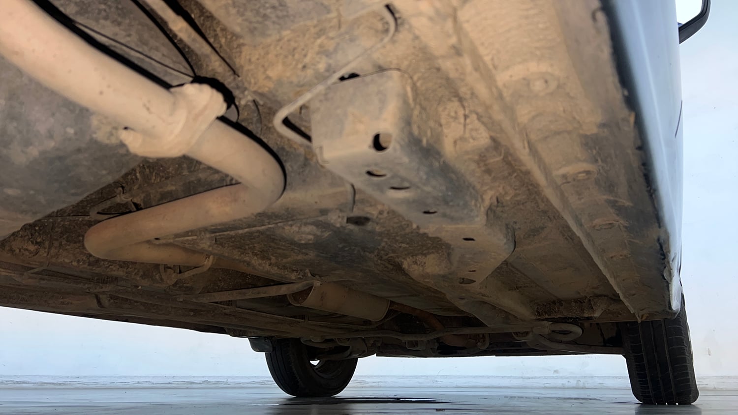 Used 2023 Tata Tiago XTA Petrol Automatic extra REAR RIGHT UNDERBODY VIEW