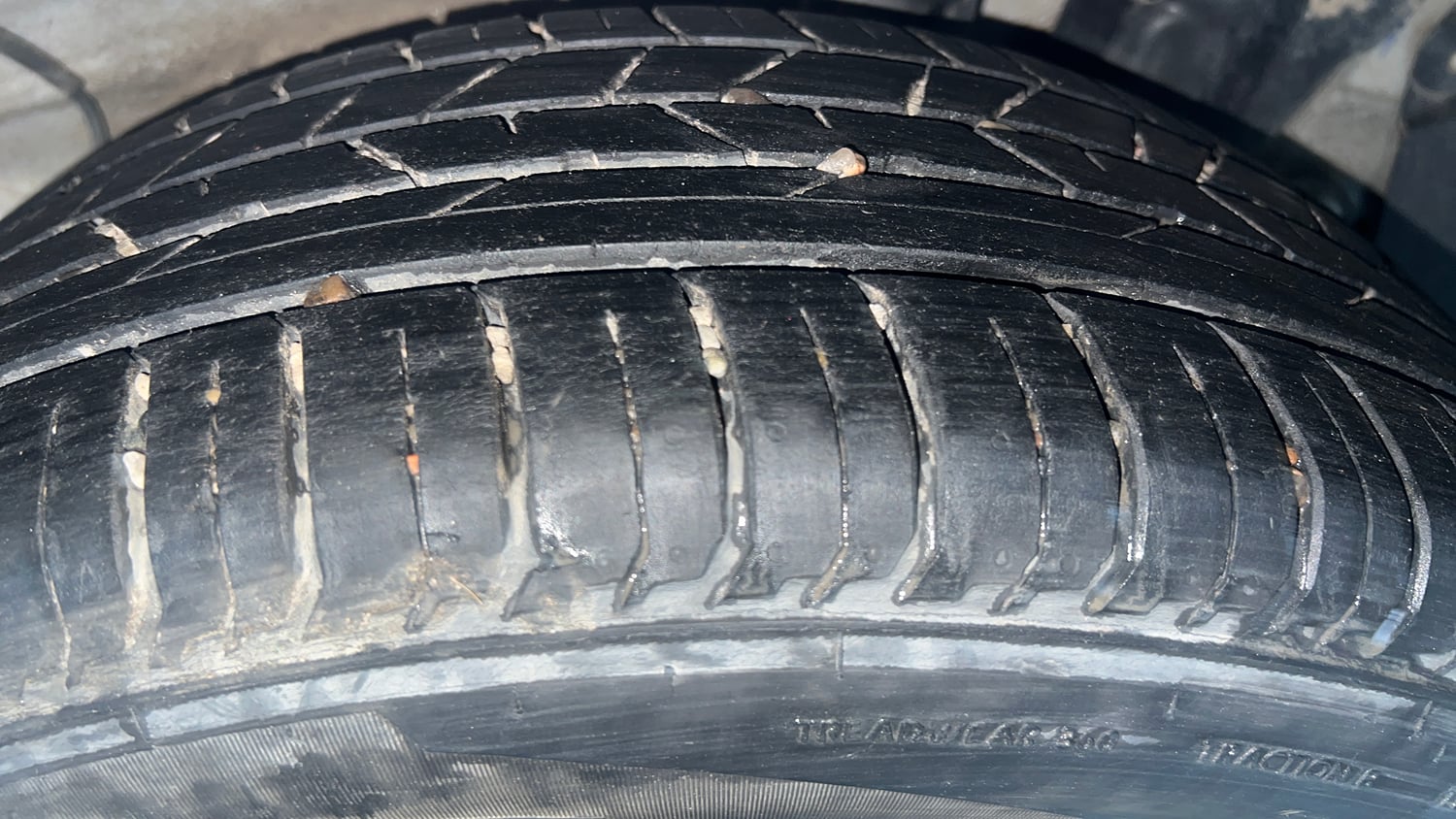 Used 2023 Hyundai i20 N Line N8 1.0 Turbo iMT Petrol Manual tyres LEFT REAR TYRE TREAD VIEW