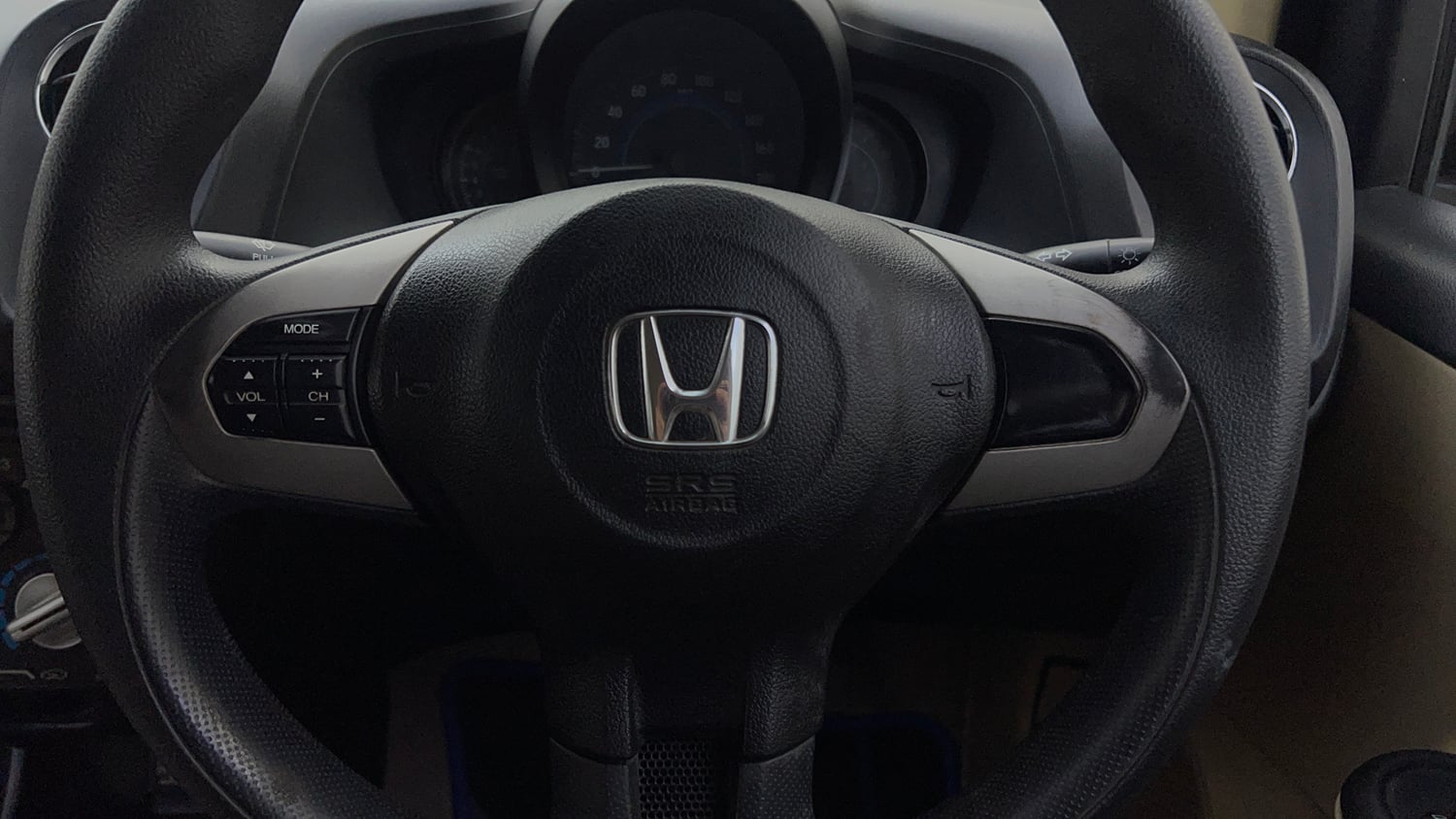 Used 2015 Honda Brio VX AT Petrol Automatic top_features Airbags