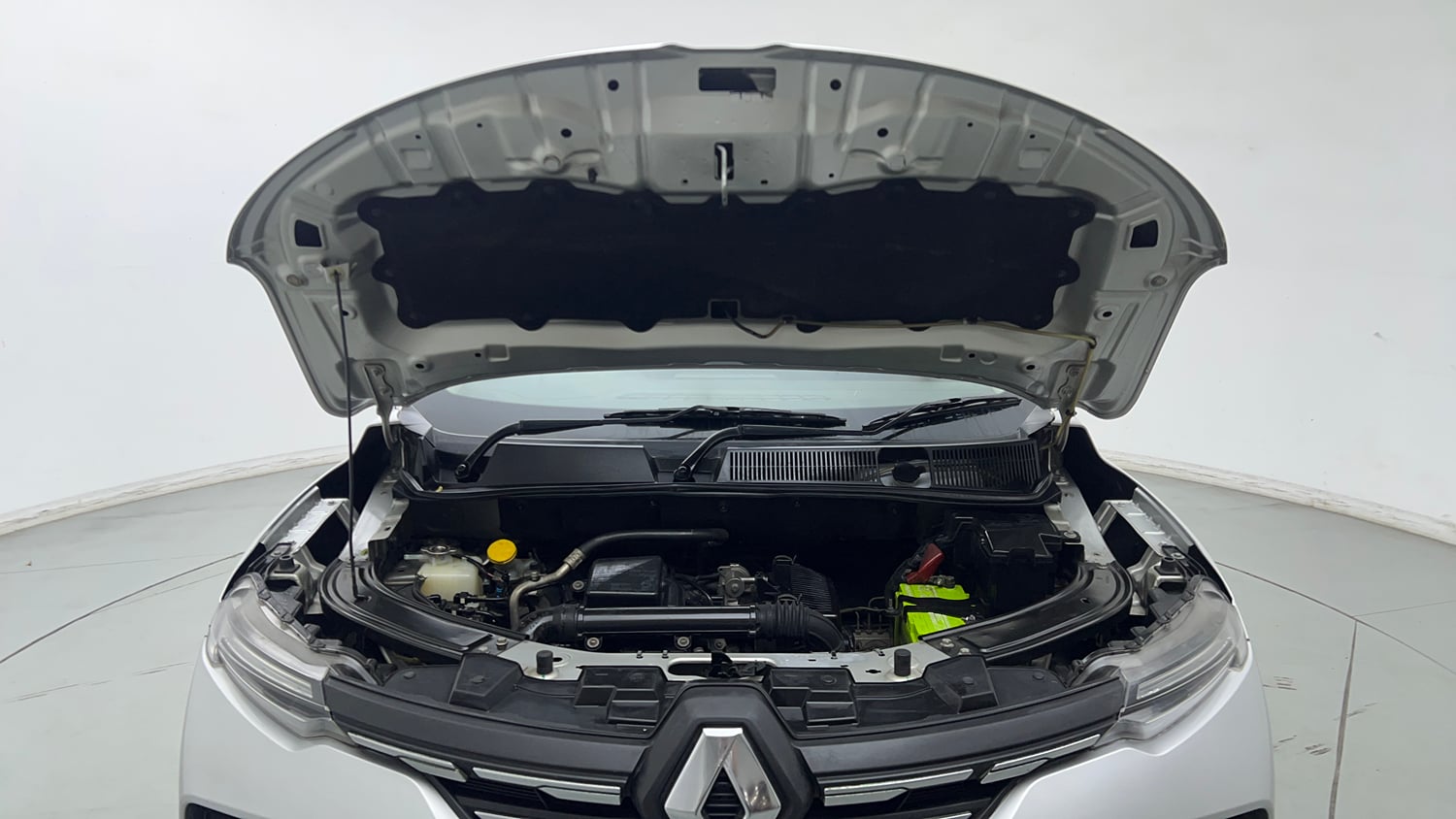 Used 2021 Renault Kiger RXT AMT Petrol Automatic engine ENGINE & BONNET OPEN FRONT VIEW