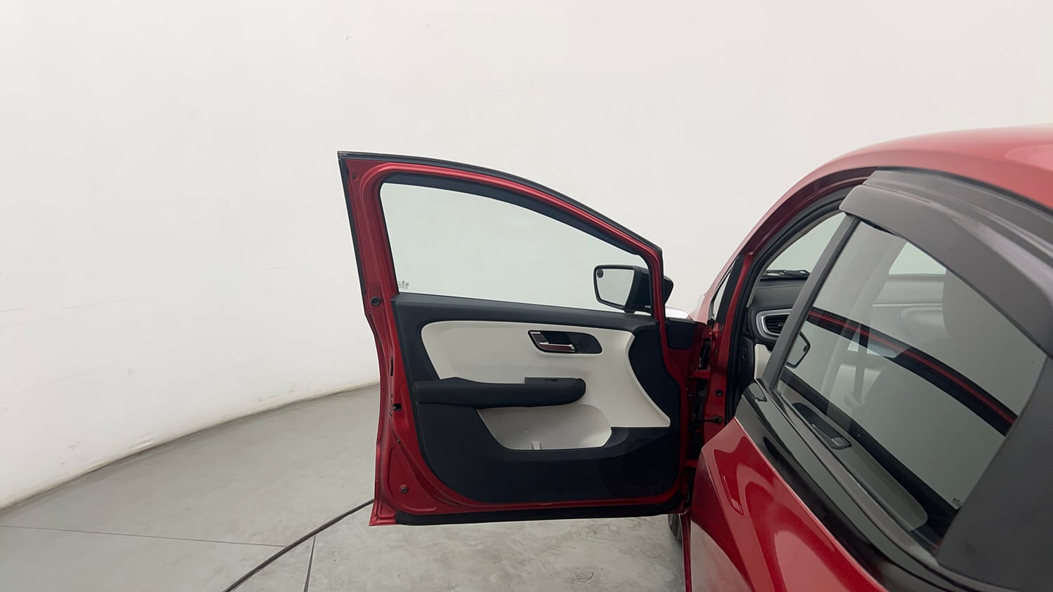 Used 2023 Tata Altroz XZ Diesel Diesel Manual interior LEFT FRONT DOOR OPEN VIEW