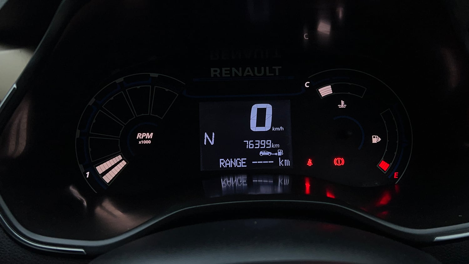 Used 2021 Renault Kiger RXT AMT Petrol Automatic interior CLUSTERMETER VIEW