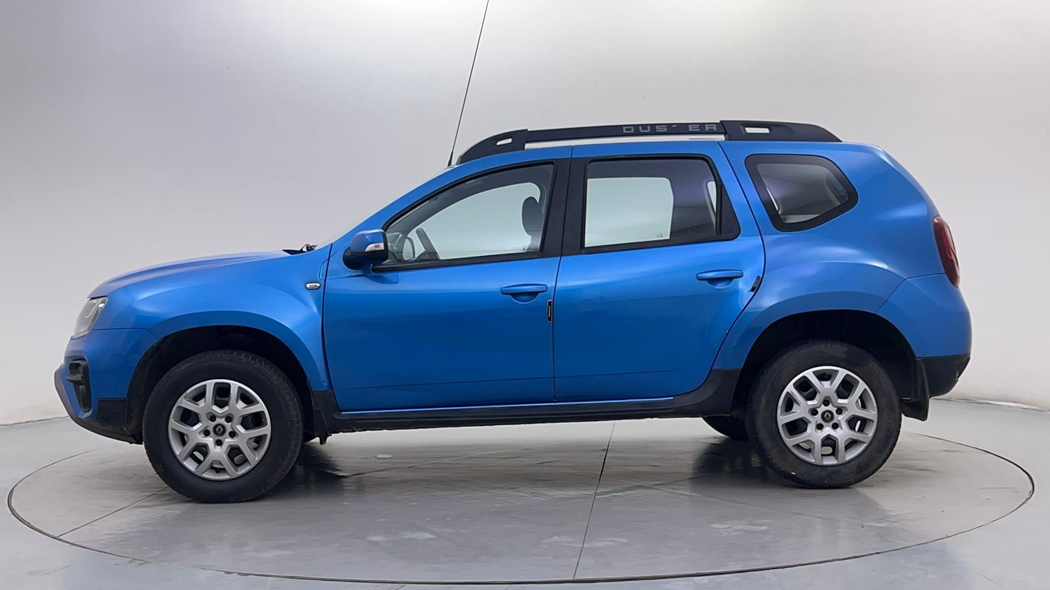 Used 2020 Renault Duster 110 PS RXS MT Diesel Diesel Manual exterior LEFT SIDE VIEW