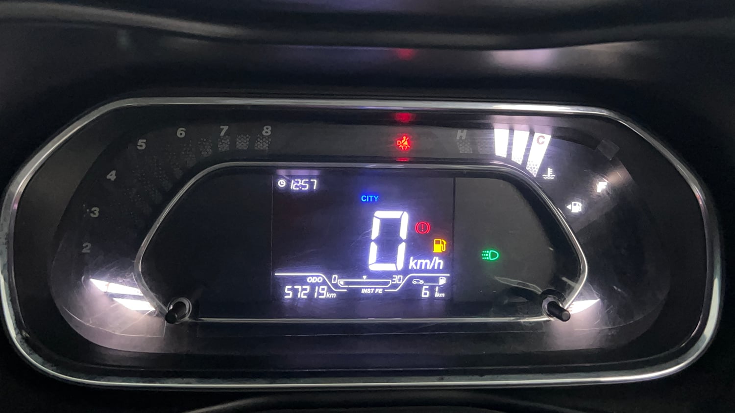 Used 2021 Tata Nexon XZ Plus Diesel Diesel Manual interior CLUSTERMETER VIEW