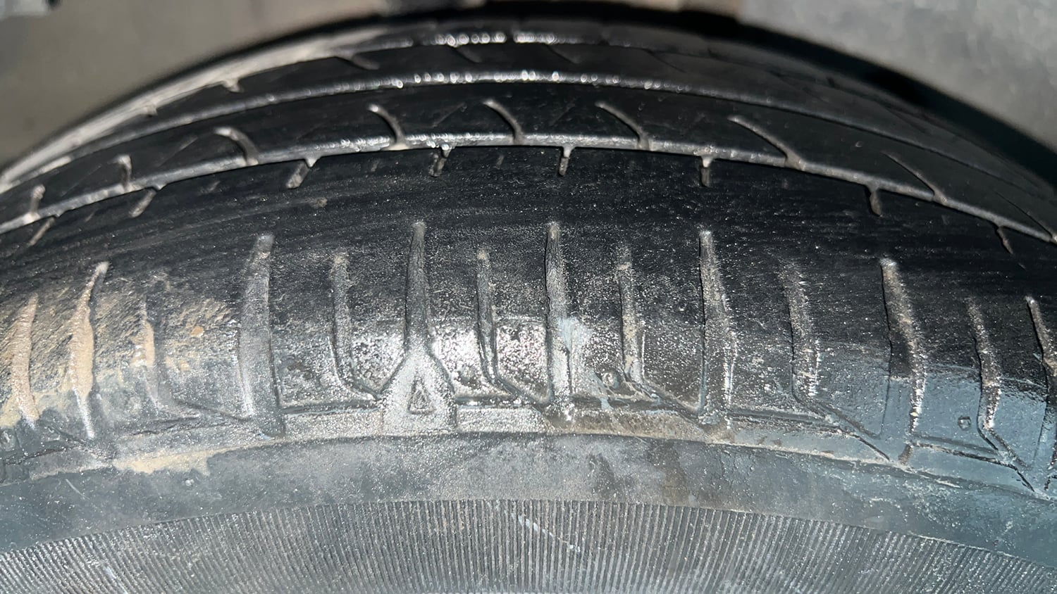 Used 2017 Tata Tiago Revotron XZ Petrol Manual tyres RIGHT REAR TYRE TREAD VIEW