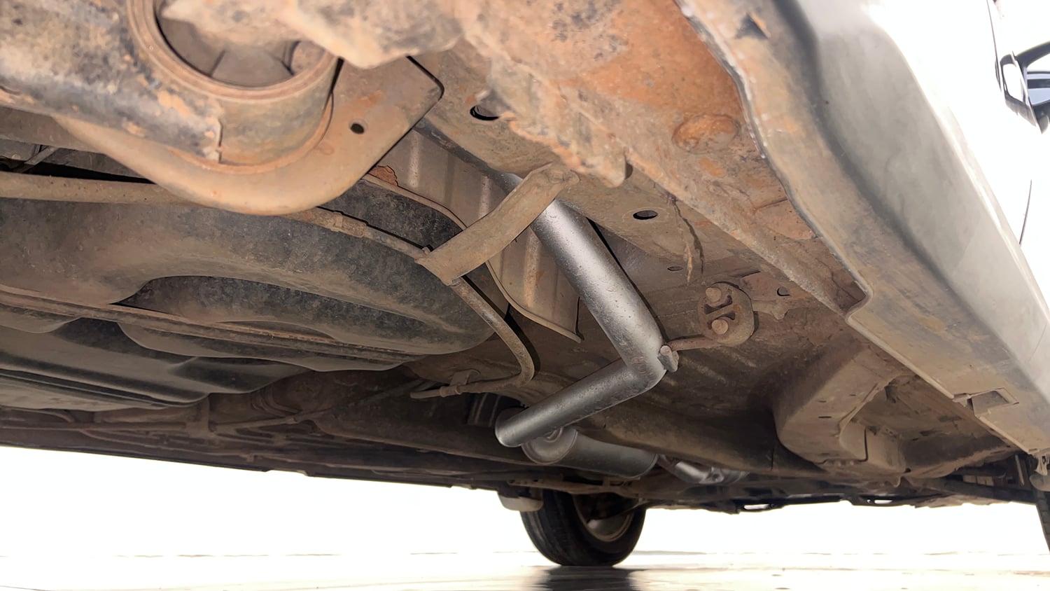 Used 2018 Honda BR-V V Petrol Petrol Manual extra REAR RIGHT UNDERBODY VIEW
