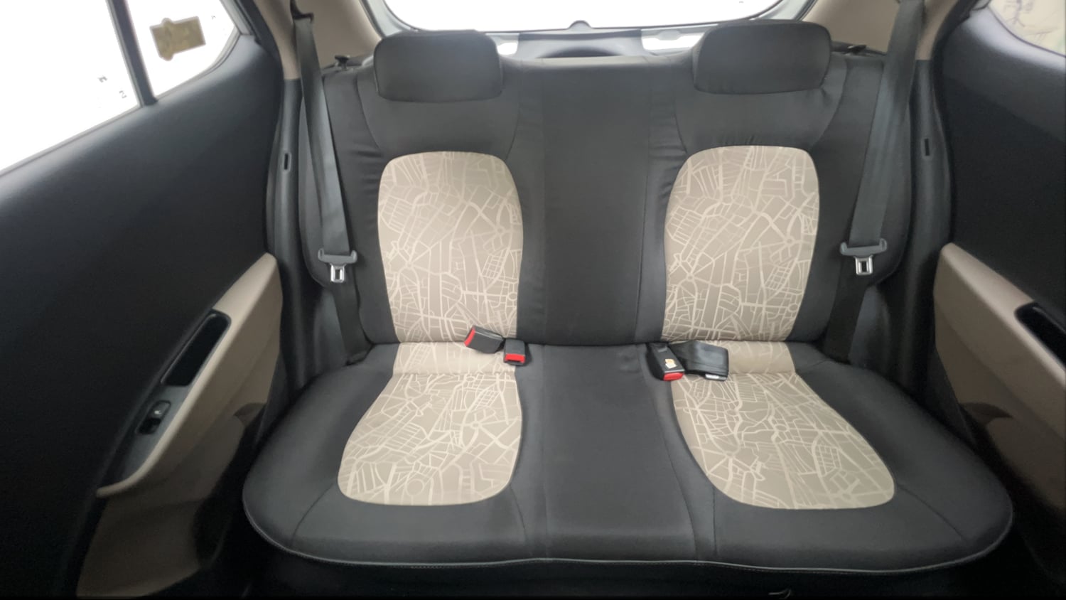 Used 2016 Hyundai Grand i10 Sportz 1.2 Kappa VTVT Petrol Manual interior REAR SEAT CONDITION VIEW