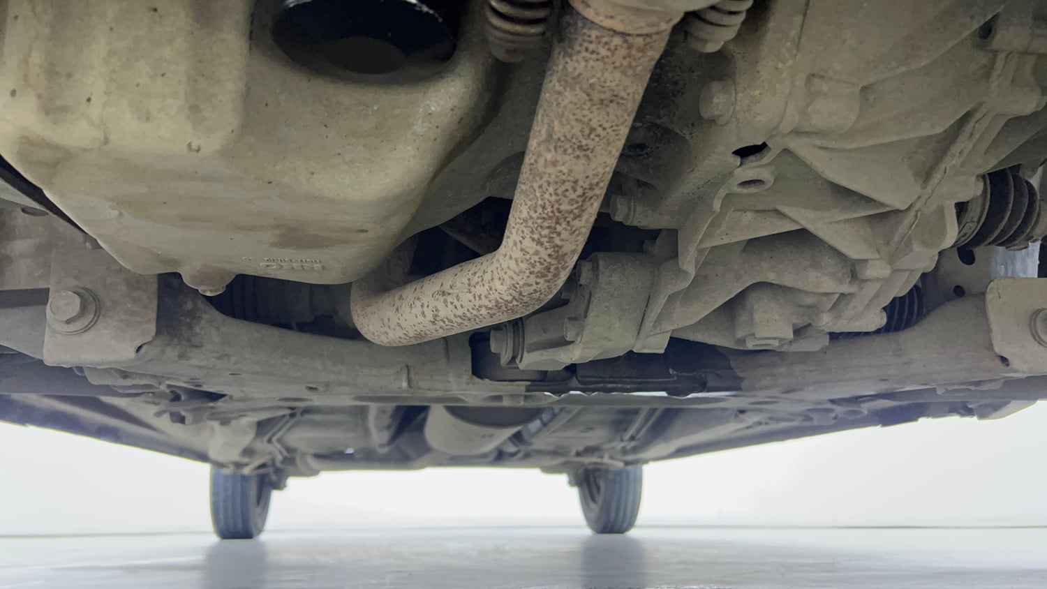 Used 2024 Maruti Suzuki Alto K10 VXi Plus AGS Petrol Automatic extra FRONT LEFT UNDERBODY VIEW