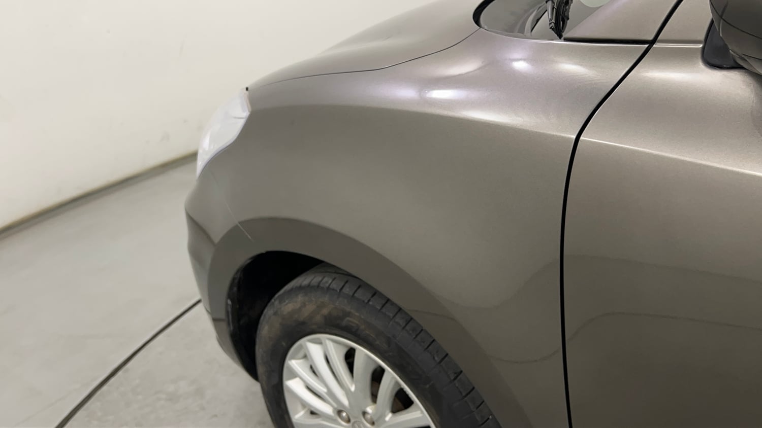 Used 2021 Maruti Suzuki Dzire ZXi AGS Petrol Automatic dents MINOR SCRATCH