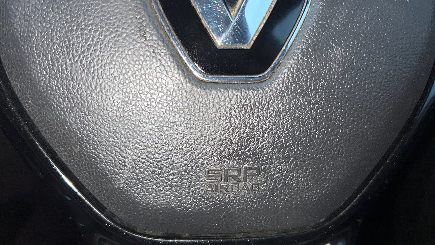 Used 2021 Renault Kiger RXT AMT Petrol Automatic top_features Airbags