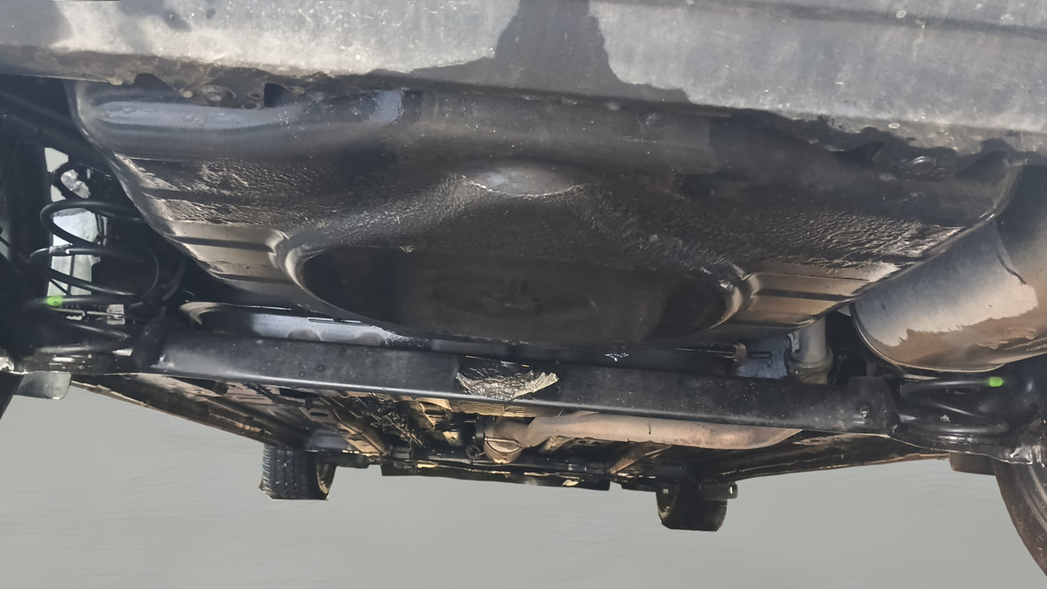Used 2022 Tata Altroz XZ Plus i-Turbo Petrol Petrol Manual extra REAR RIGHT UNDERBODY VIEW