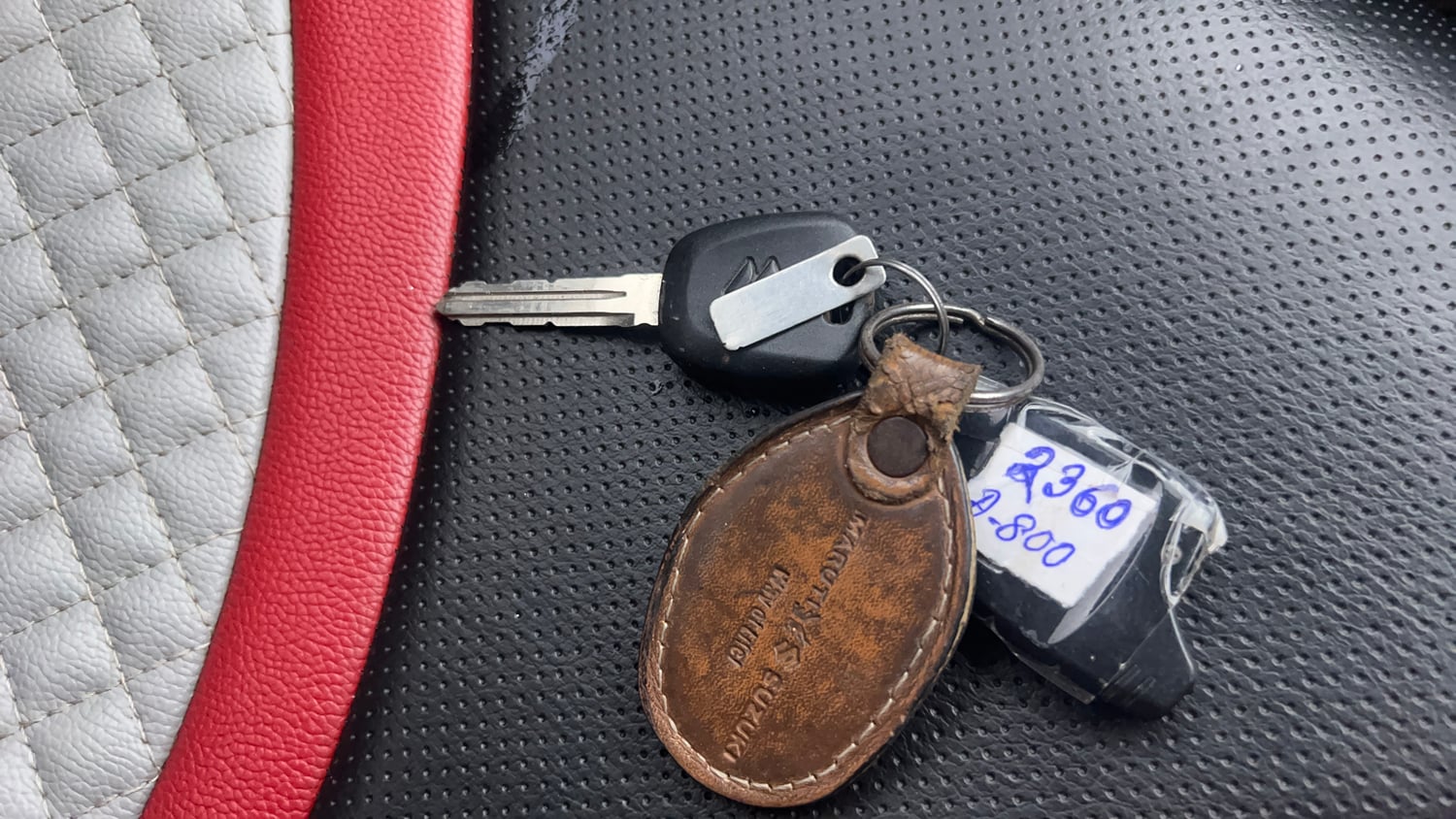 Used 2017 Maruti Suzuki Alto 800 LXi Petrol Manual extra CAR KEY VIEW