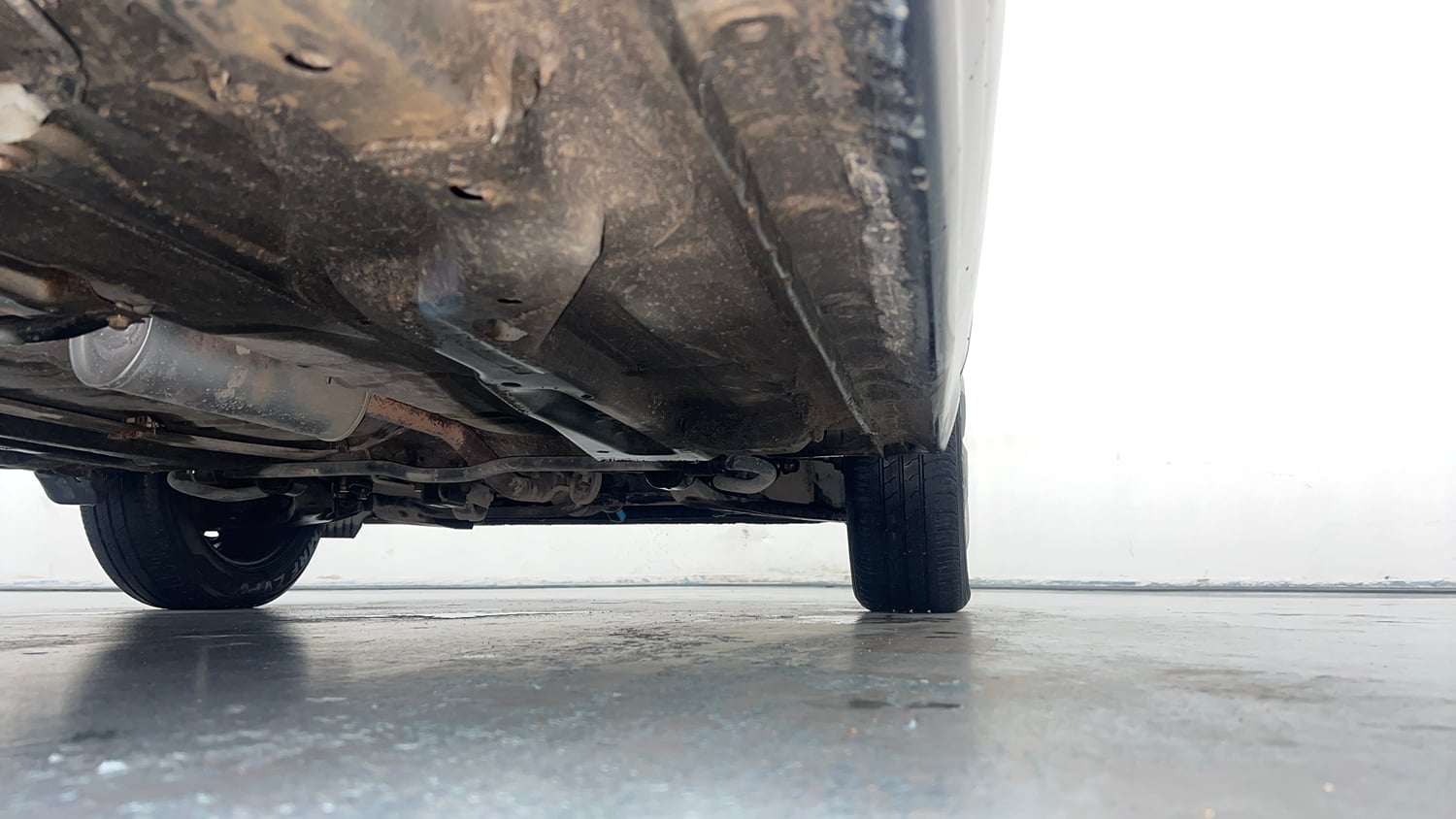 Used 2023 Tata Tigor XZ CNG Cng Manual extra REAR RIGHT UNDERBODY VIEW