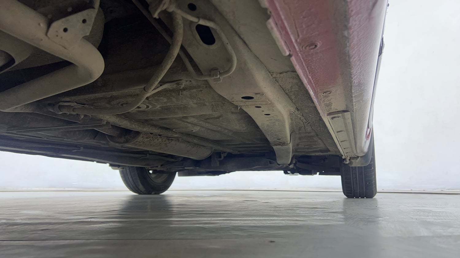 Used 2019 Maruti Suzuki Dzire VXi AMT Petrol Automatic extra REAR RIGHT UNDERBODY VIEW