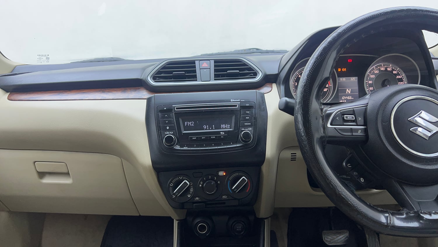 Used 2019 Maruti Suzuki Dzire VXi AMT Petrol Automatic interior MUSIC SYSTEM & AC CONTROL VIEW