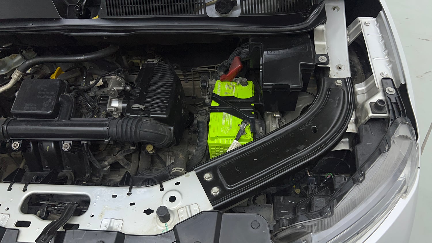 Used 2021 Renault Kiger RXT AMT Petrol Automatic engine ENGINE LEFT SIDE VIEW