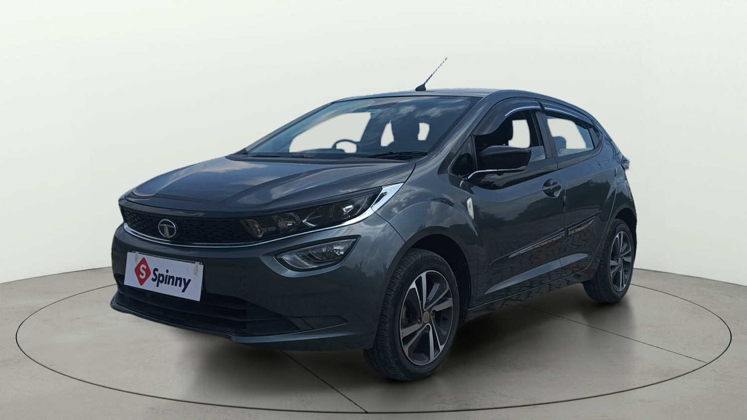 Used 2022 Tata Altroz XZ Plus i-Turbo Petrol Petrol Manual exterior LEFT FRONT CORNER VIEW