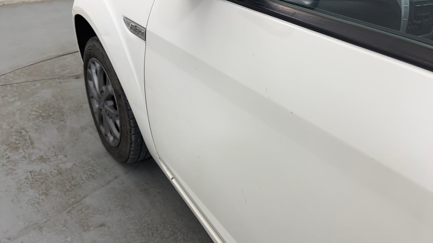Used 2015 Ford Figo Duratec Petrol Titanium 1.2 Petrol Manual dents MINOR SCRATCH