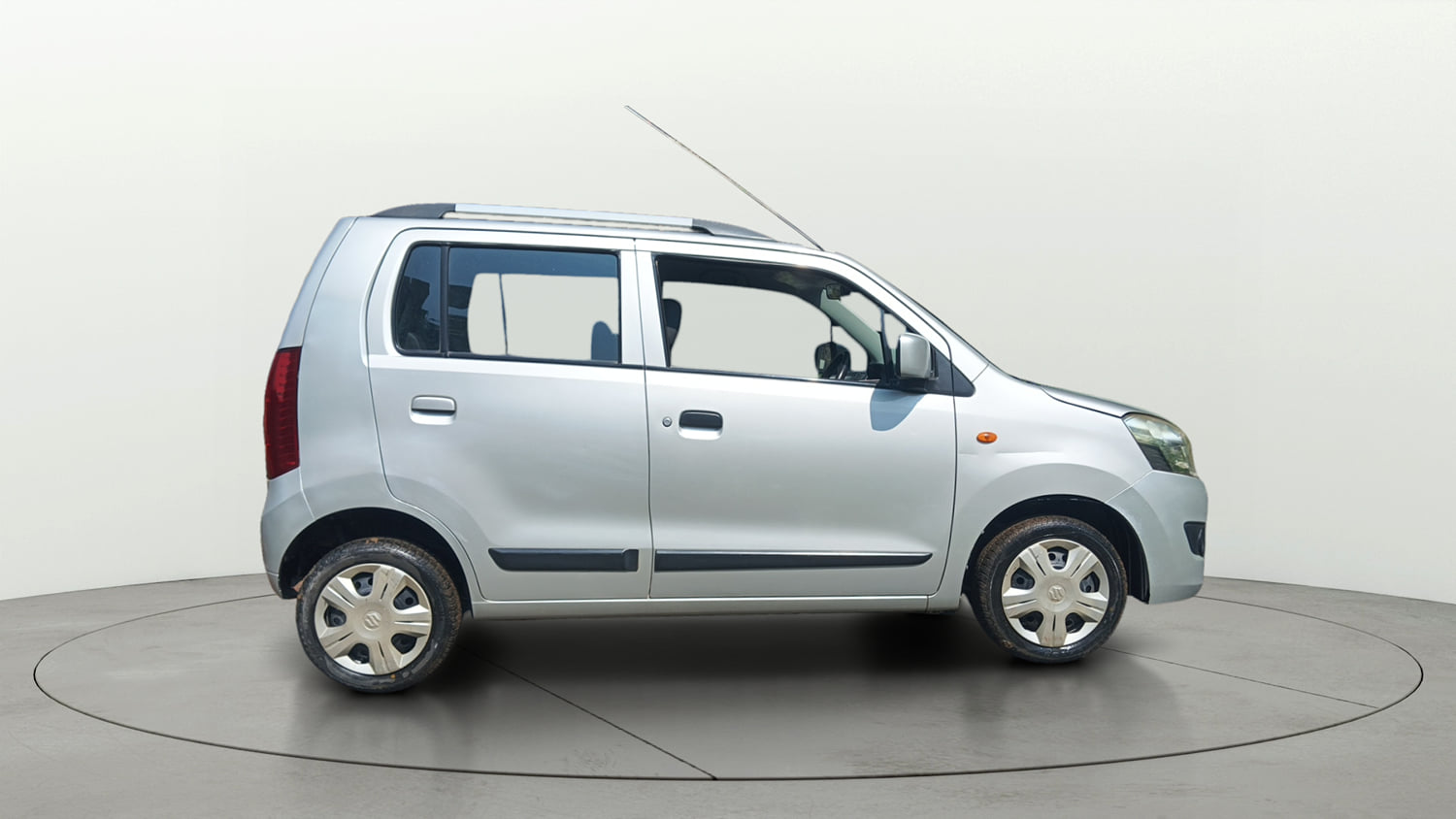 Used 2016 Maruti Suzuki Wagon R 1.0 VXI AMT Petrol Automatic exterior RIGHT SIDE VIEW