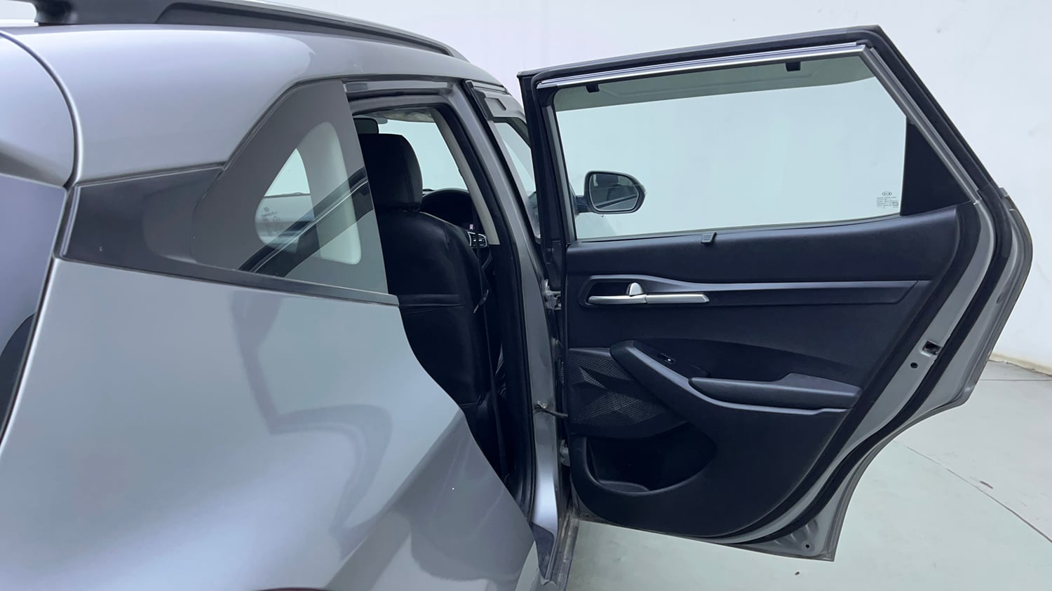 Used 2019 Kia Seltos HTK Plus 1.5 Diesel Diesel Manual interior RIGHT REAR DOOR OPEN VIEW