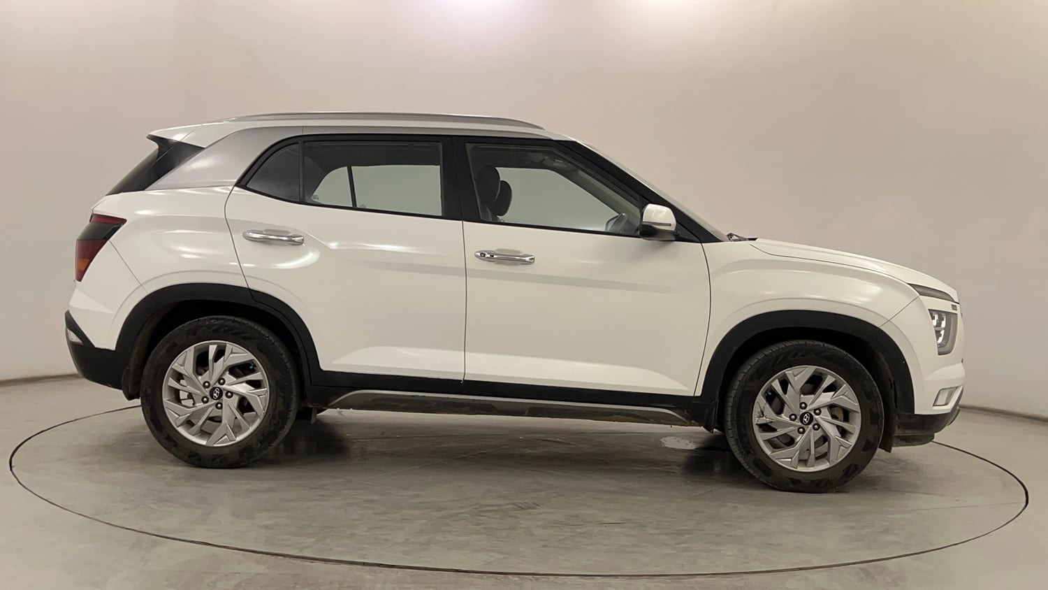 Used 2023 Hyundai Creta SX 1.5 Diesel Diesel Manual exterior RIGHT SIDE VIEW