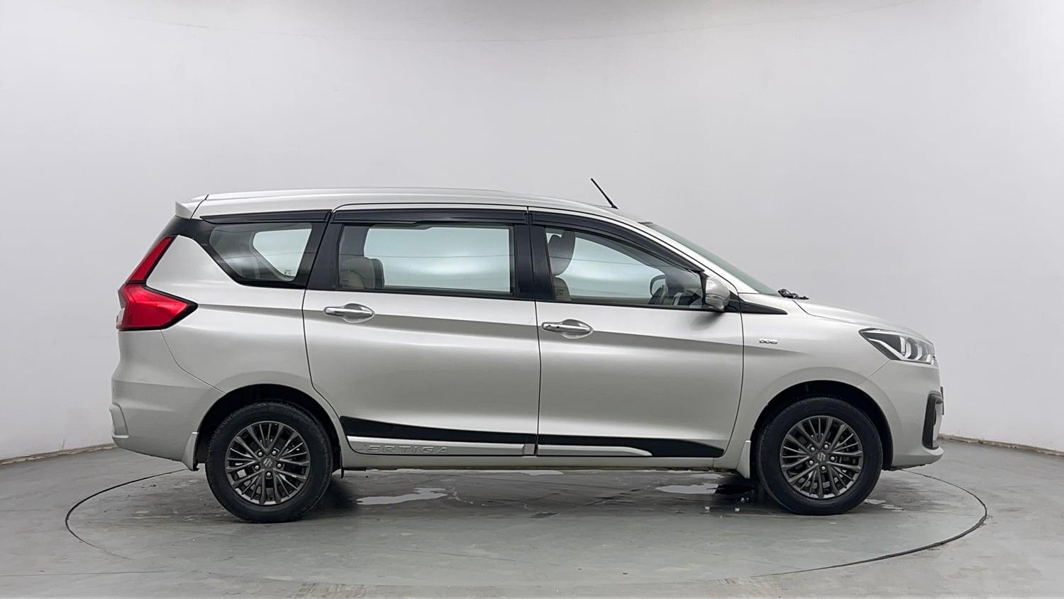 Used 2019 Maruti Suzuki Ertiga ZDi Plus 1.5 Diesel Diesel Manual exterior RIGHT SIDE VIEW
