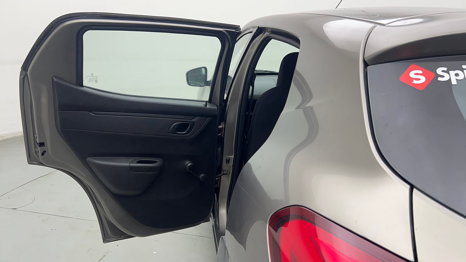 Used 2018 Renault Kwid 1.0 RXT AMT Opt Petrol Automatic interior LEFT REAR DOOR OPEN VIEW