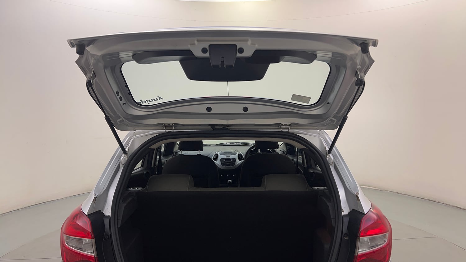 Used 2016 Ford Figo Trend 1.2 Ti-VCT Petrol Manual interior DICKY DOOR OPEN VIEW
