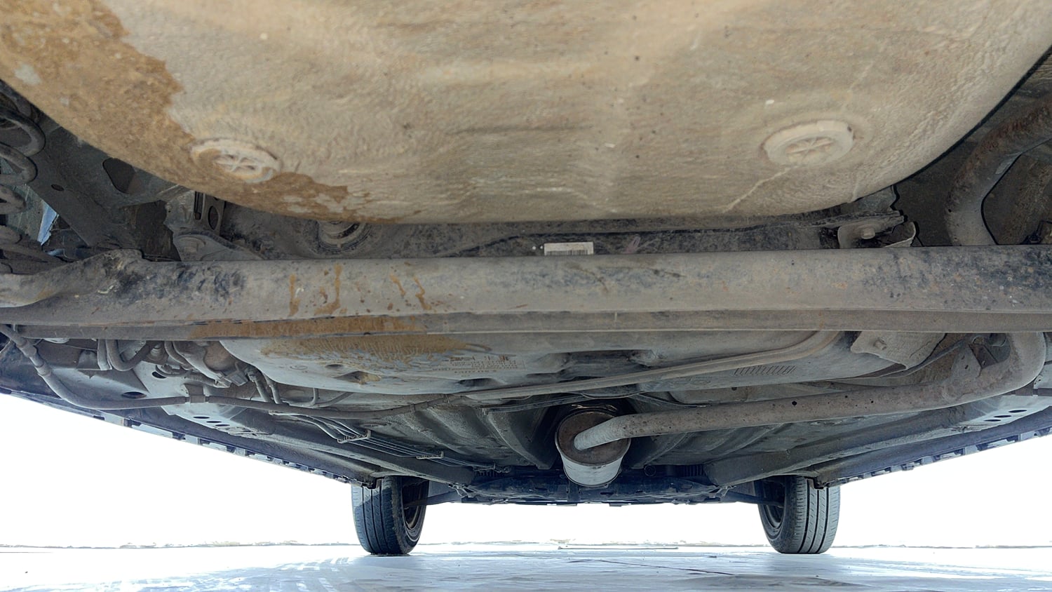 Used 2024 Maruti Suzuki Ignis Delta 1.2 MT Petrol Manual extra REAR UNDERBODY VIEW (TAKEN FROM REAR)