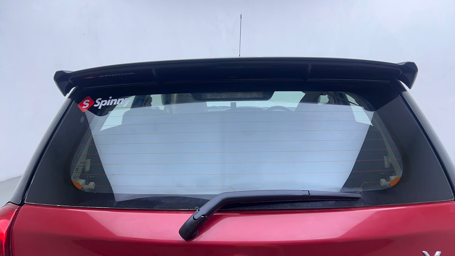 Used 2018 Toyota Etios Liva V Petrol Manual top_features Rear defogger