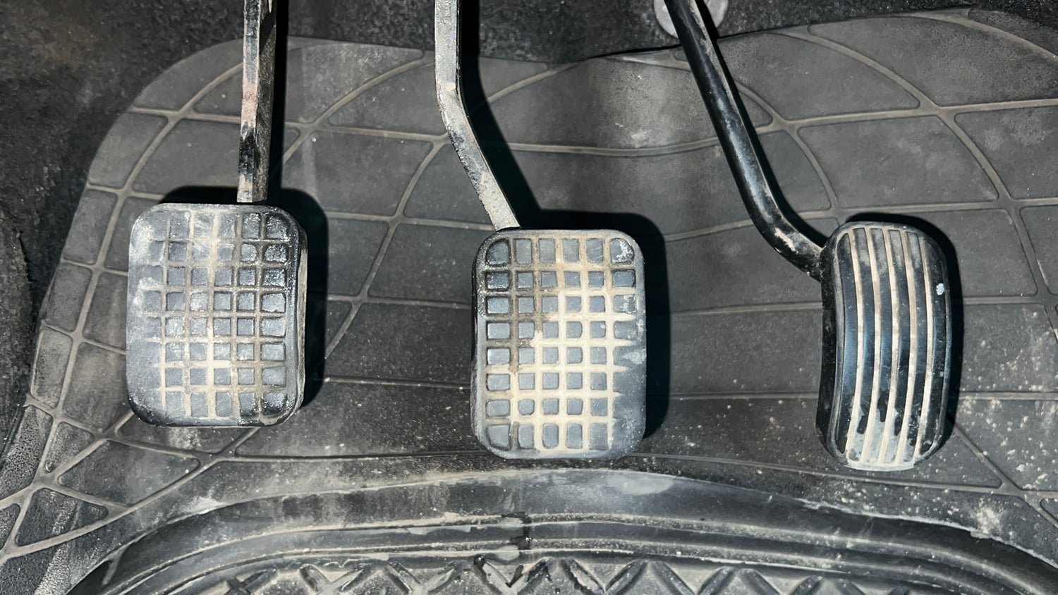 Used 2017 Tata Tiago Revotron XZ Petrol Manual interior PEDALS VIEW