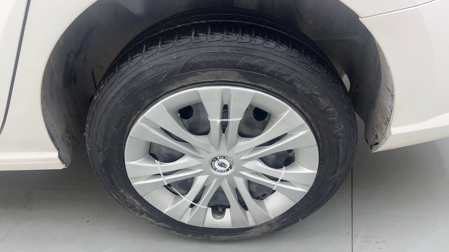 Used 2021 Skoda Rapid New Active 1.0 TSI AT Petrol Automatic tyres LEFT REAR TYRE RIM VIEW