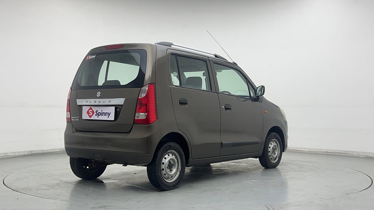 Used 2014 Maruti Suzuki Wagon R LXI CNG Cng Manual exterior RIGHT REAR CORNER VIEW