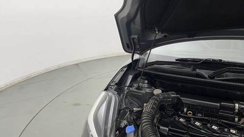 Used 2020 Maruti Suzuki Baleno Alpha Petrol Manual engine ENGINE RIGHT SIDE HINGE & APRON VIEW