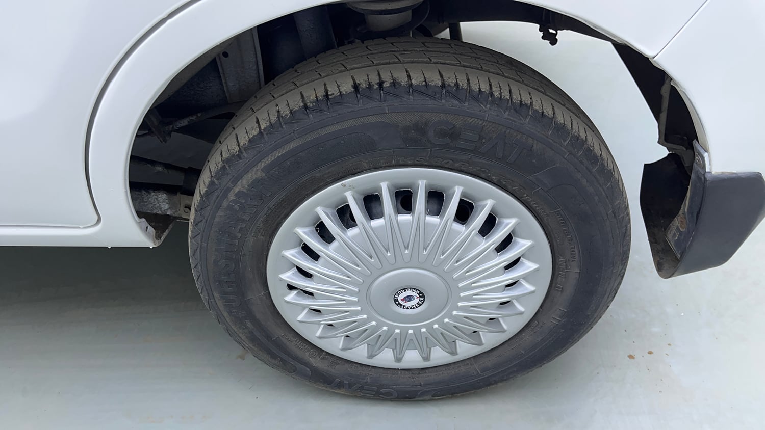 Used 2021 Maruti Suzuki Alto 800 LXi Petrol Manual tyres LEFT REAR TYRE RIM VIEW