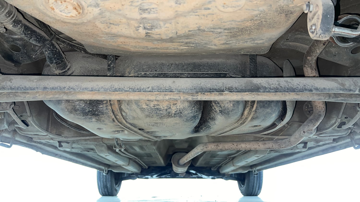 Used 2016 Maruti Suzuki Celerio ZXi Petrol Manual extra REAR UNDERBODY VIEW (TAKEN FROM REAR)