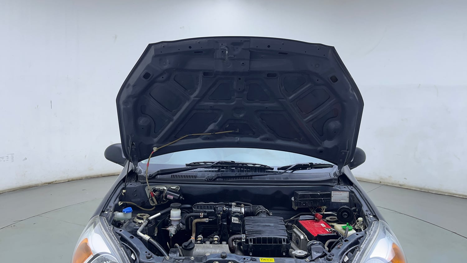 Used 2018 Maruti Suzuki Alto 800 LXi Petrol Manual engine ENGINE & BONNET OPEN FRONT VIEW