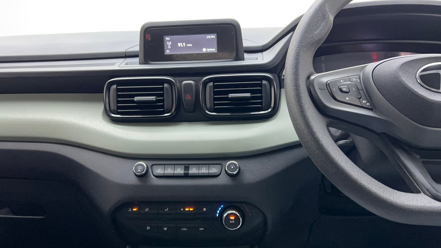 Used 2024 Tata Punch Adventure AMT Petrol Automatic interior MUSIC SYSTEM & AC CONTROL VIEW