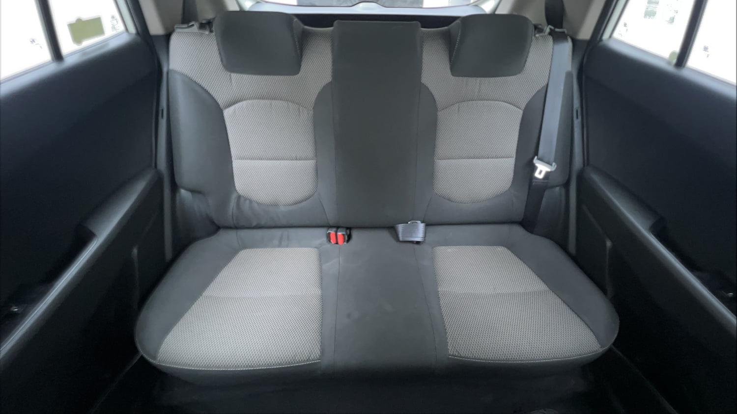 Used 2017 Hyundai Creta 1.6 E Plus Petrol Petrol Manual interior REAR SEAT CONDITION VIEW