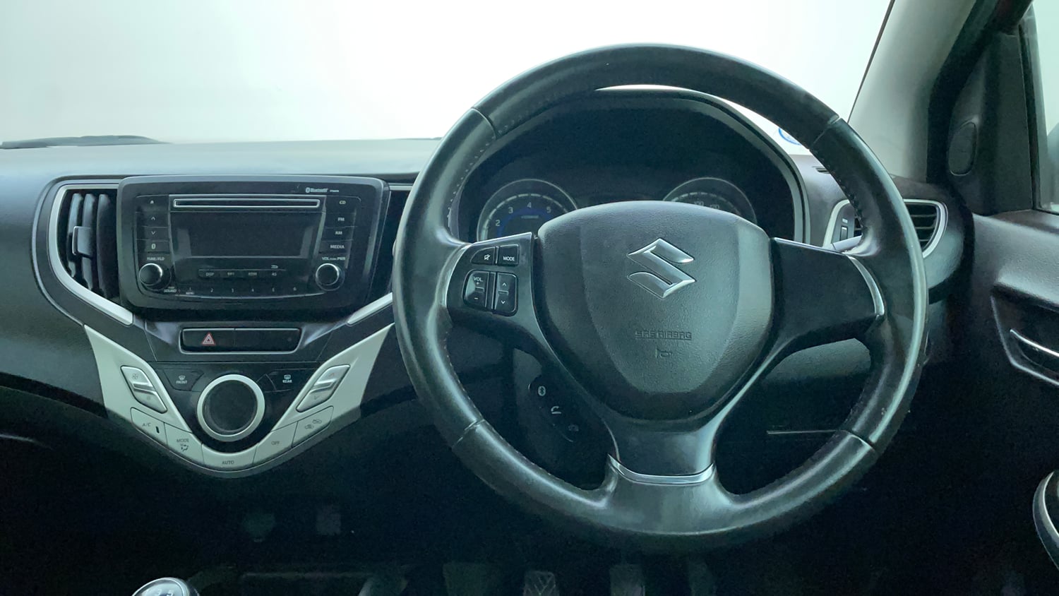 Used 2017 Maruti Suzuki Baleno Zeta 1.2 Petrol Manual interior STEERING VIEW