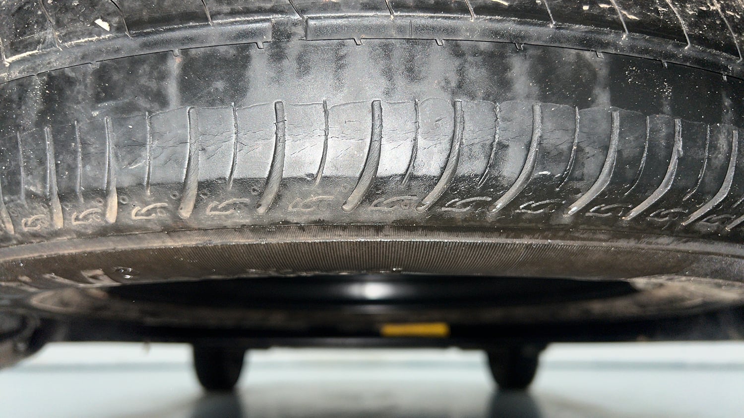 Used 2023 Tata Punch Adventure iCNG Cng Manual tyres SPARE TYRE VIEW