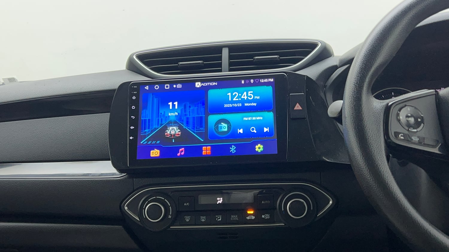 Used 2018 Honda Amaze 1.5 V CVT Diesel Diesel Automatic interior MUSIC SYSTEM & AC CONTROL VIEW