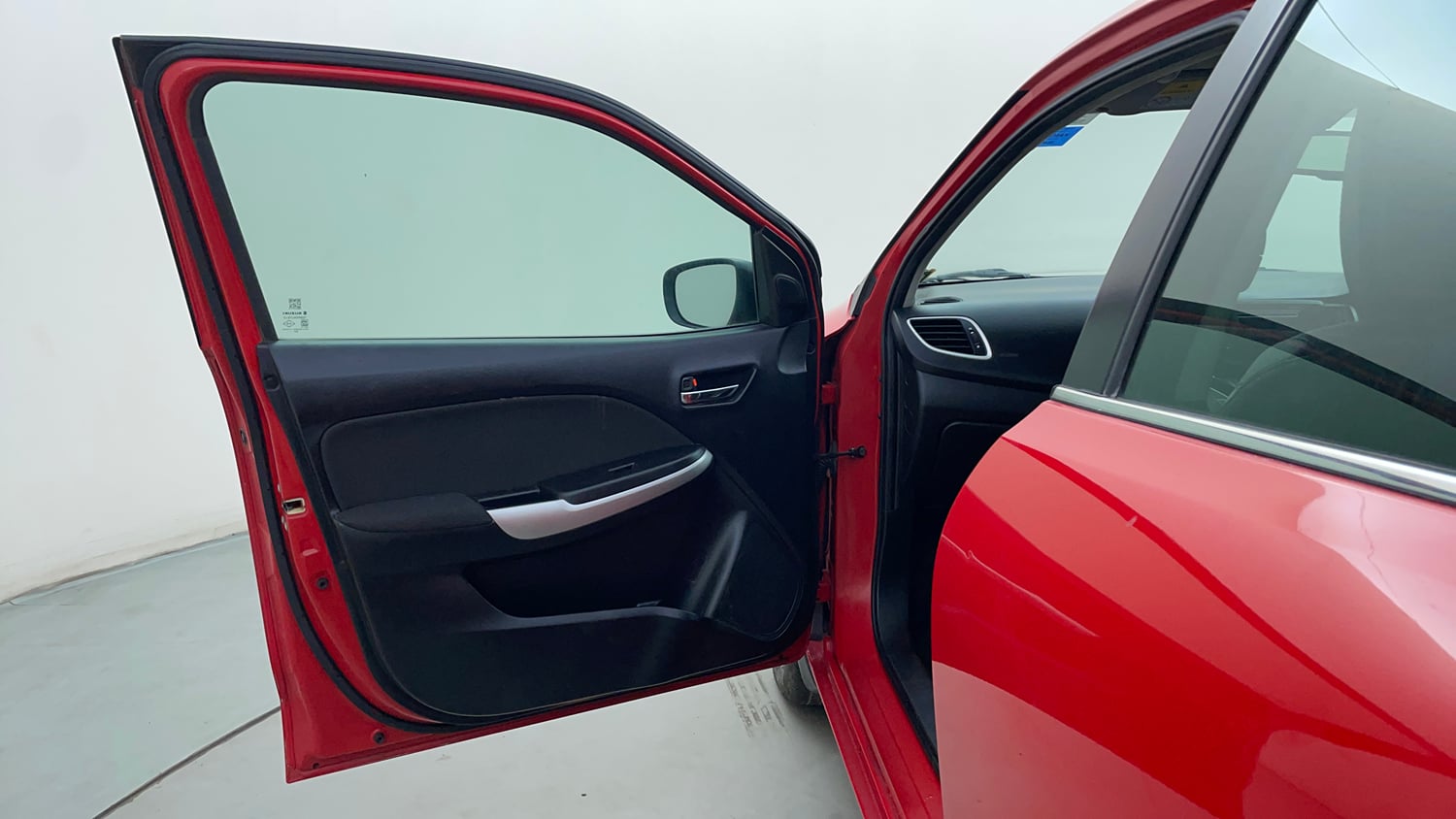 Used 2017 Maruti Suzuki Baleno Zeta 1.2 Petrol Manual interior LEFT FRONT DOOR OPEN VIEW