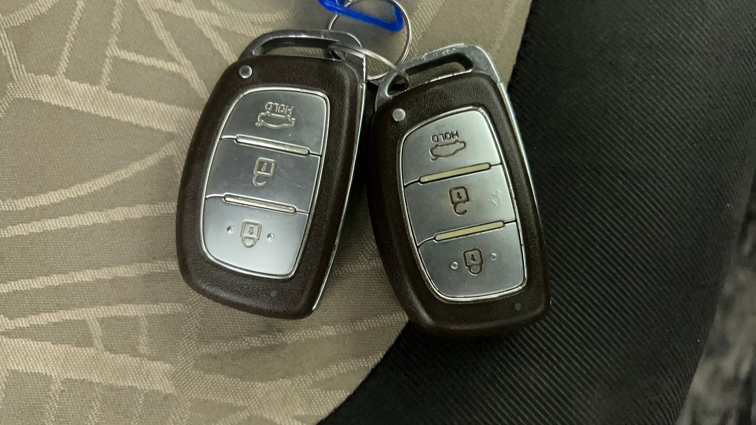 Used 2015 Hyundai Grand i10 Asta AT 1.2 Kappa VTVT Petrol Automatic extra CAR KEY VIEW