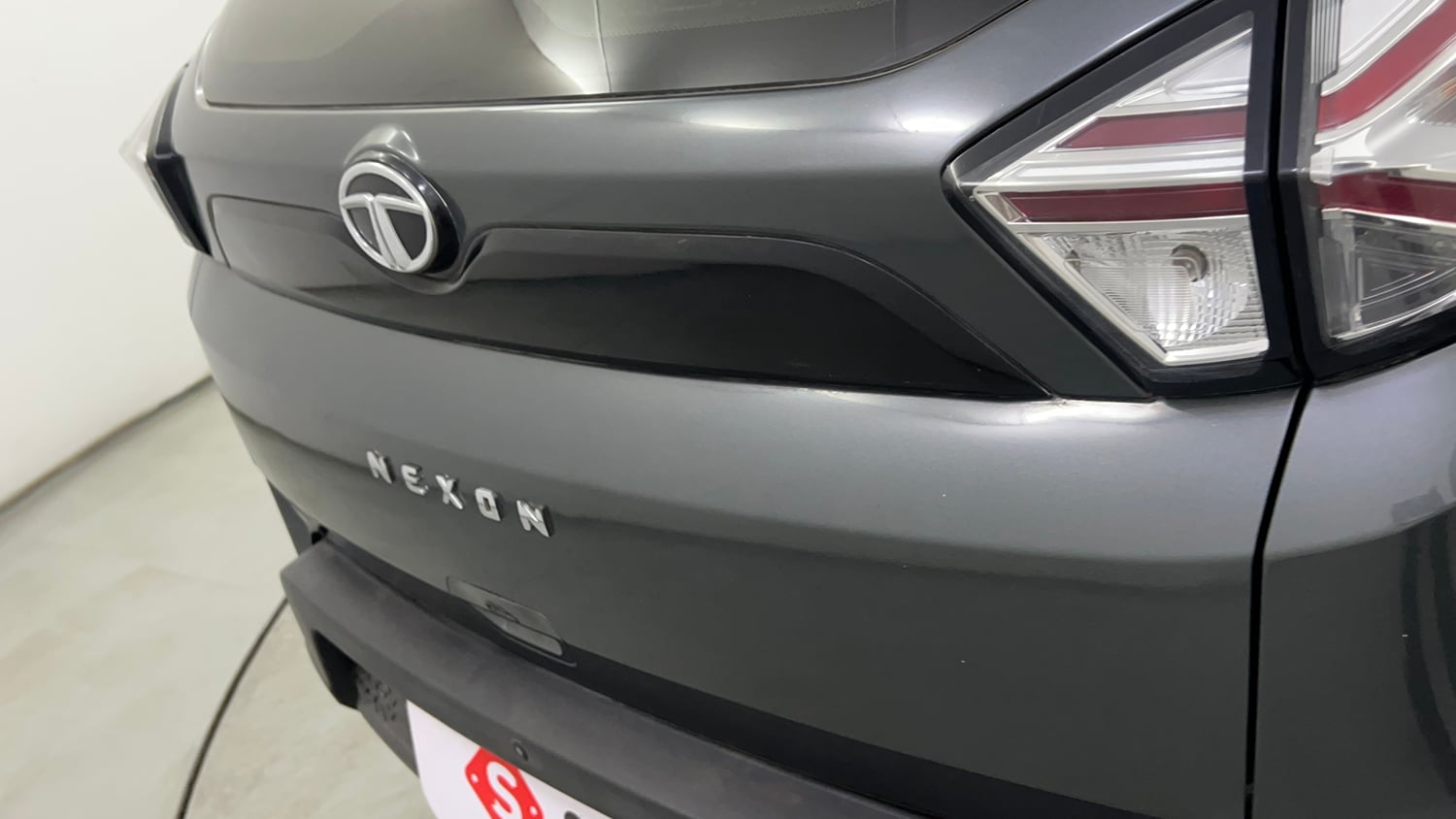Used 2023 Tata Nexon XM (S) Diesel Diesel Manual dents MINOR SCRATCH