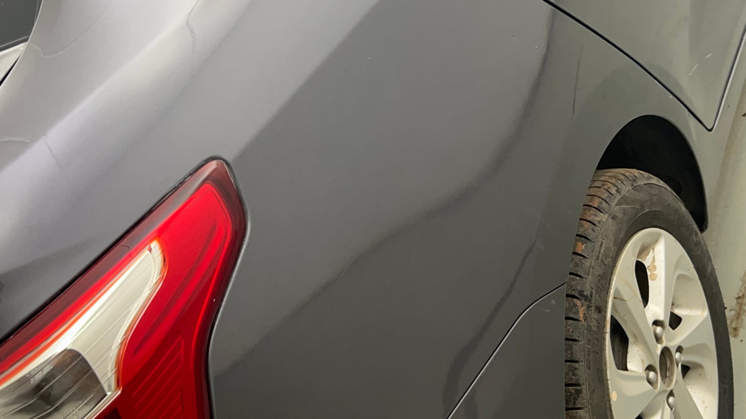 Used 2019 Hyundai Xcent SX Petrol Manual dents MINOR DENT