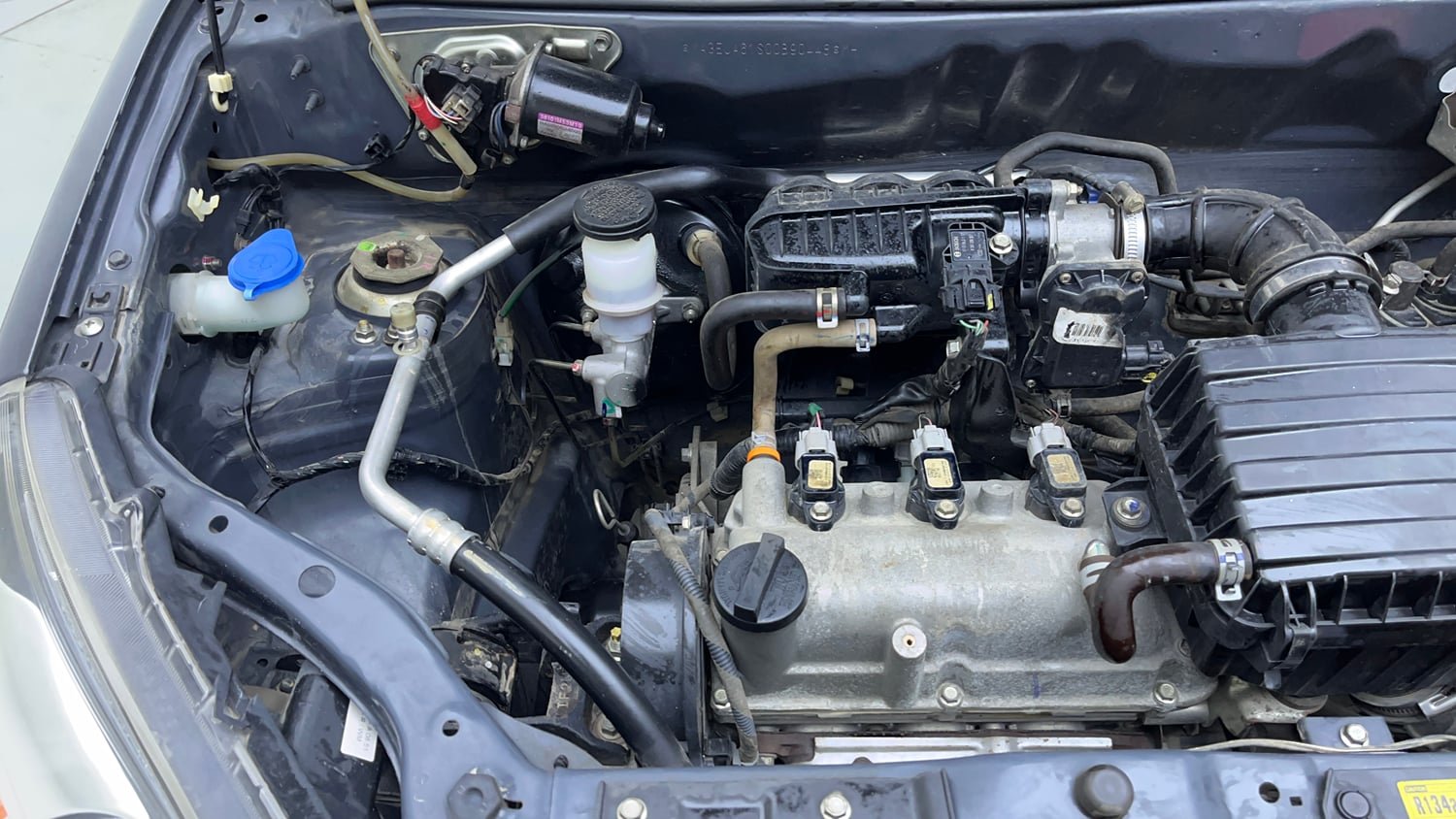 Used 2018 Maruti Suzuki Alto 800 LXi Petrol Manual engine ENGINE RIGHT SIDE VIEW