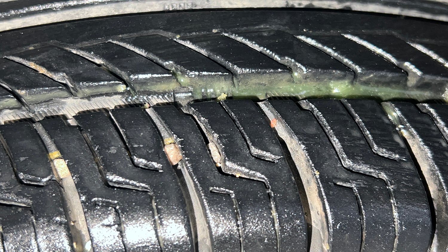 Used 2023 Maruti Suzuki Alto K10 VXi Plus Petrol Manual tyres LEFT FRONT TYRE TREAD VIEW